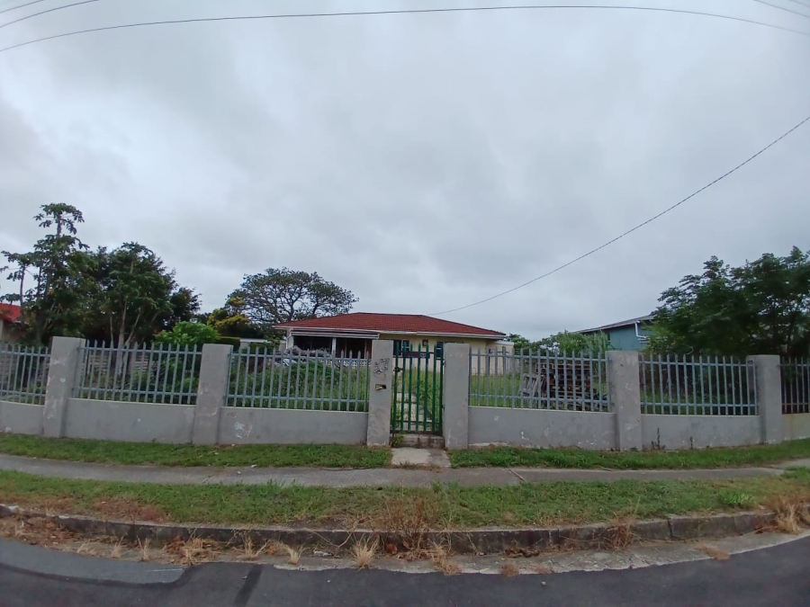 3 Bedroom Property for Sale in Cambridge Eastern Cape